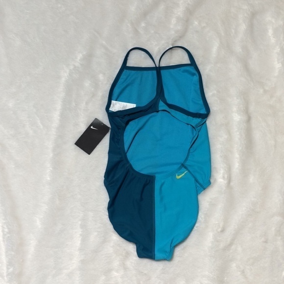 Nike Women's Rift Cut-Out One Piece Swimsuit - Picture 5 of 6